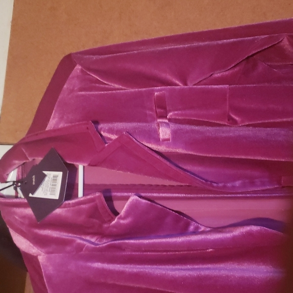 Ava and Viv, x 14w, quaint berry - Picture 3 of 3